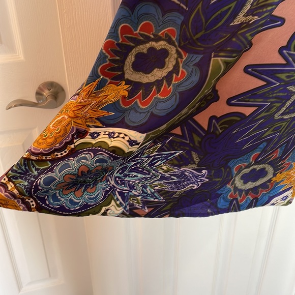 EUC BCBG MAXAZRIA DRESS Casual cocktail work dolman sleeves blue green gold Med - Picture 7 of 15